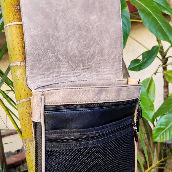 Liz Soto slim Julia Backpack in Tan and Black main image 4